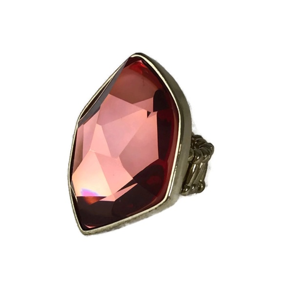 No Brand Name Jewelry - Gold Stretch Ring Large Pink Glass Rock Jewel NWOT